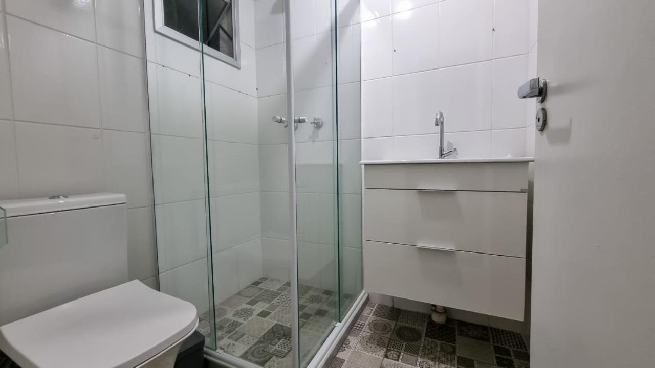 Quarto Em Apartamento Proximo Ao Aeroporto De Guarulhos Gru Rum bild